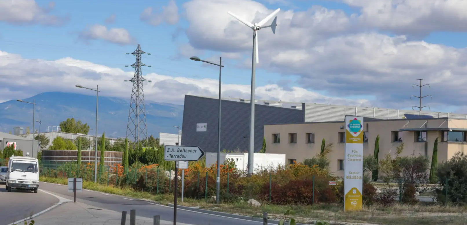 Carpentras – Pôle d’activités CARPENSUD – ©HOCQUEL A.